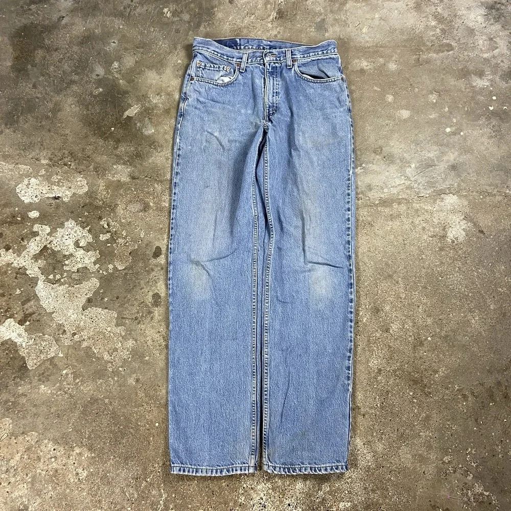 Vintage 90s Levi's 550 Jeans Size 34x34 Blue Denim Light Wash Relaxed Fit Casual